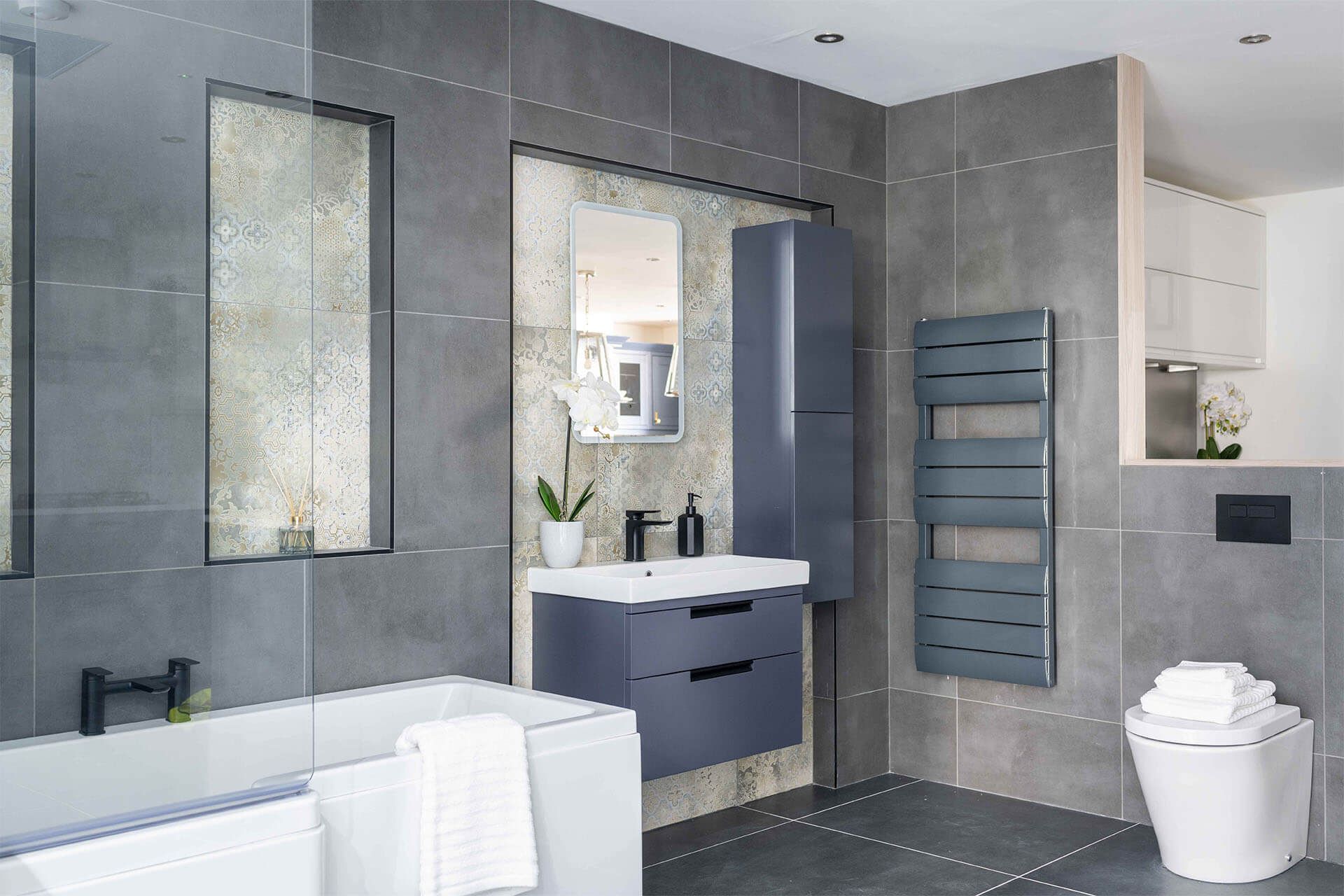 Top tips for reducing your water consumption in the bathroom