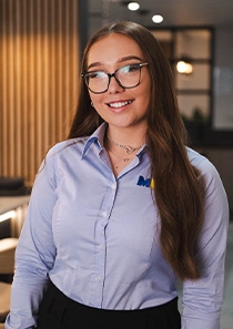 Kitchen & Bathroom Designer headshot image